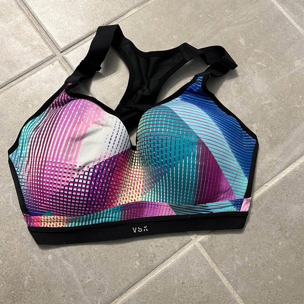 Victoria’s Secret sport bra